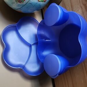 TUPPERWARE Chip'n Dip Container